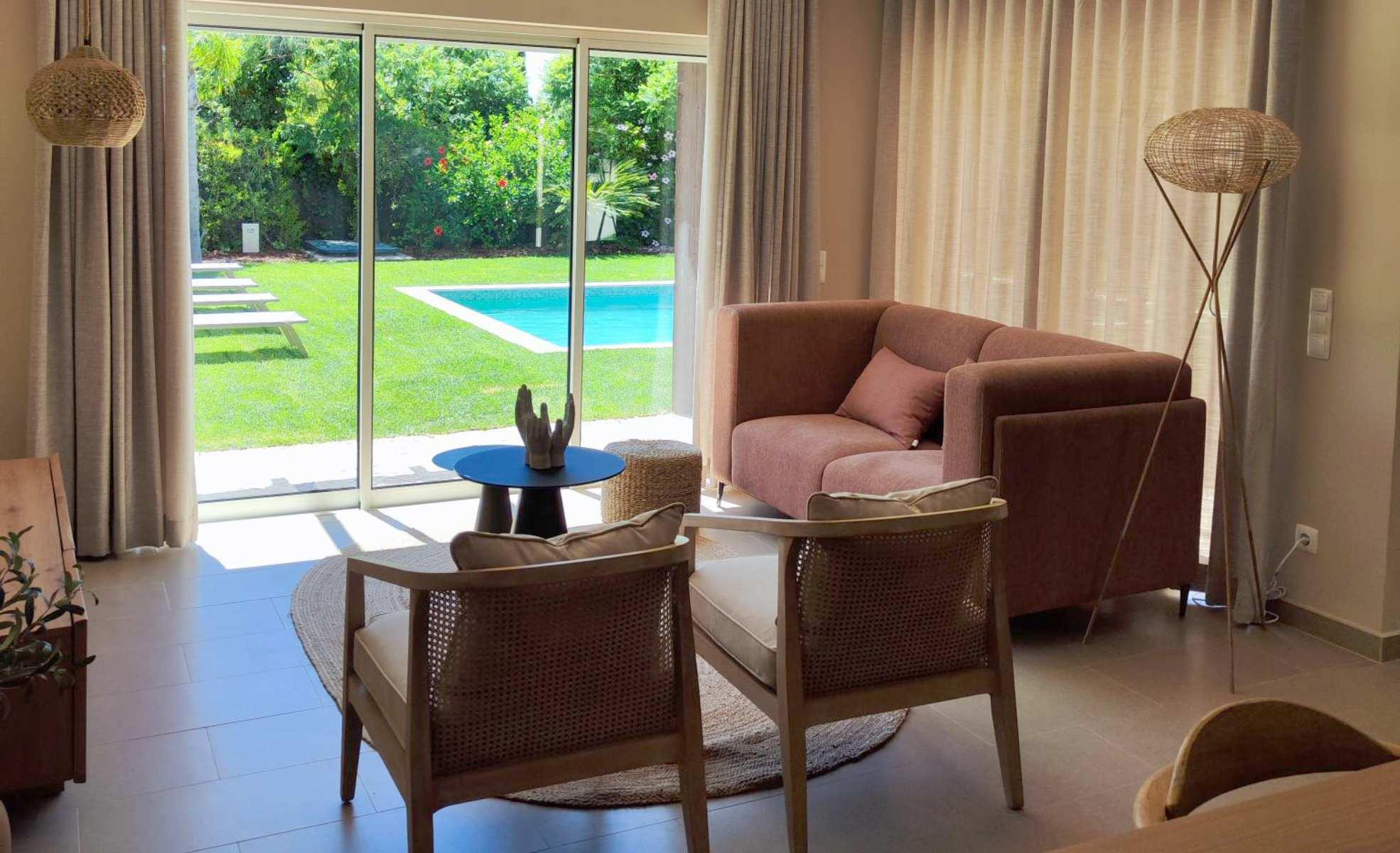 V2  Hibiscus Carvoeiro