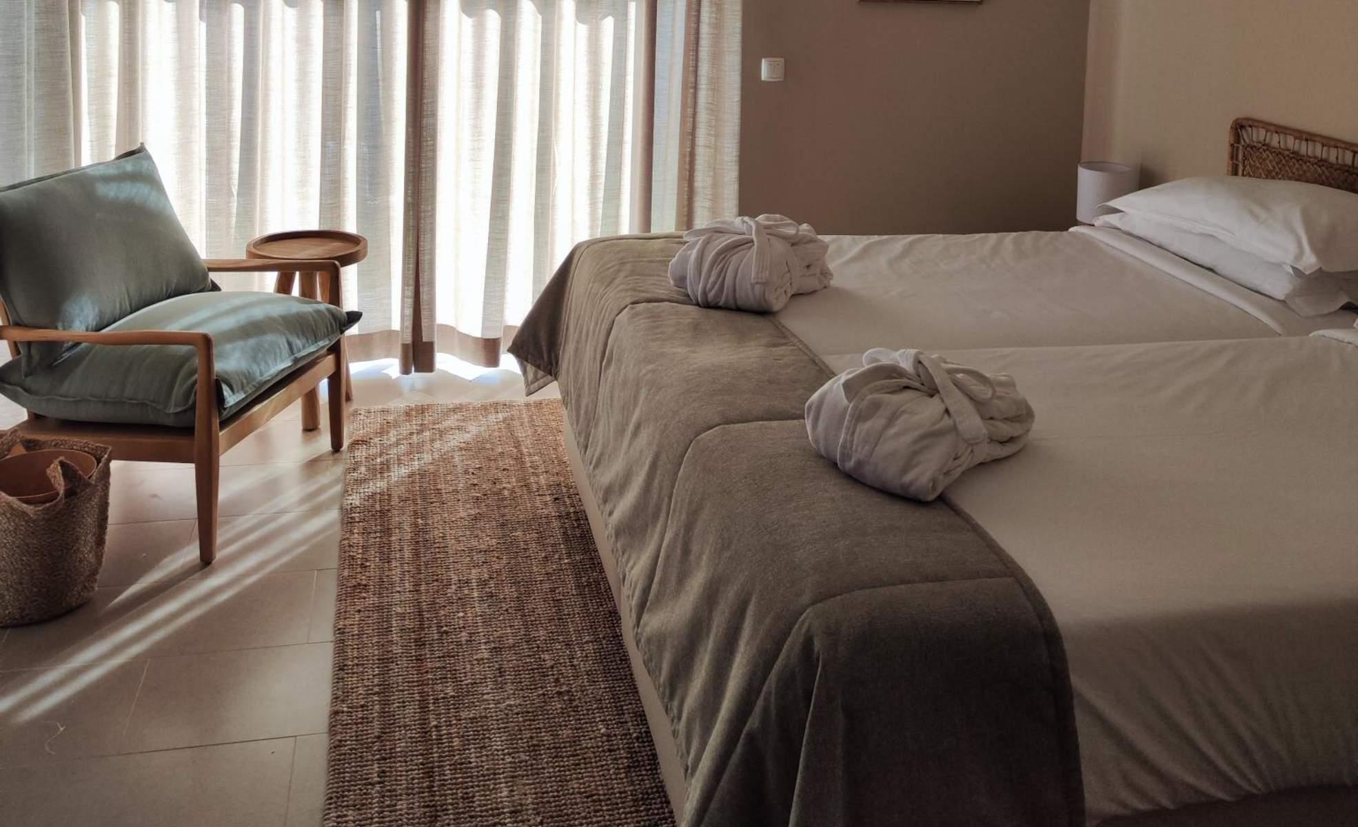 V3  Hibiscus Carvoeiro