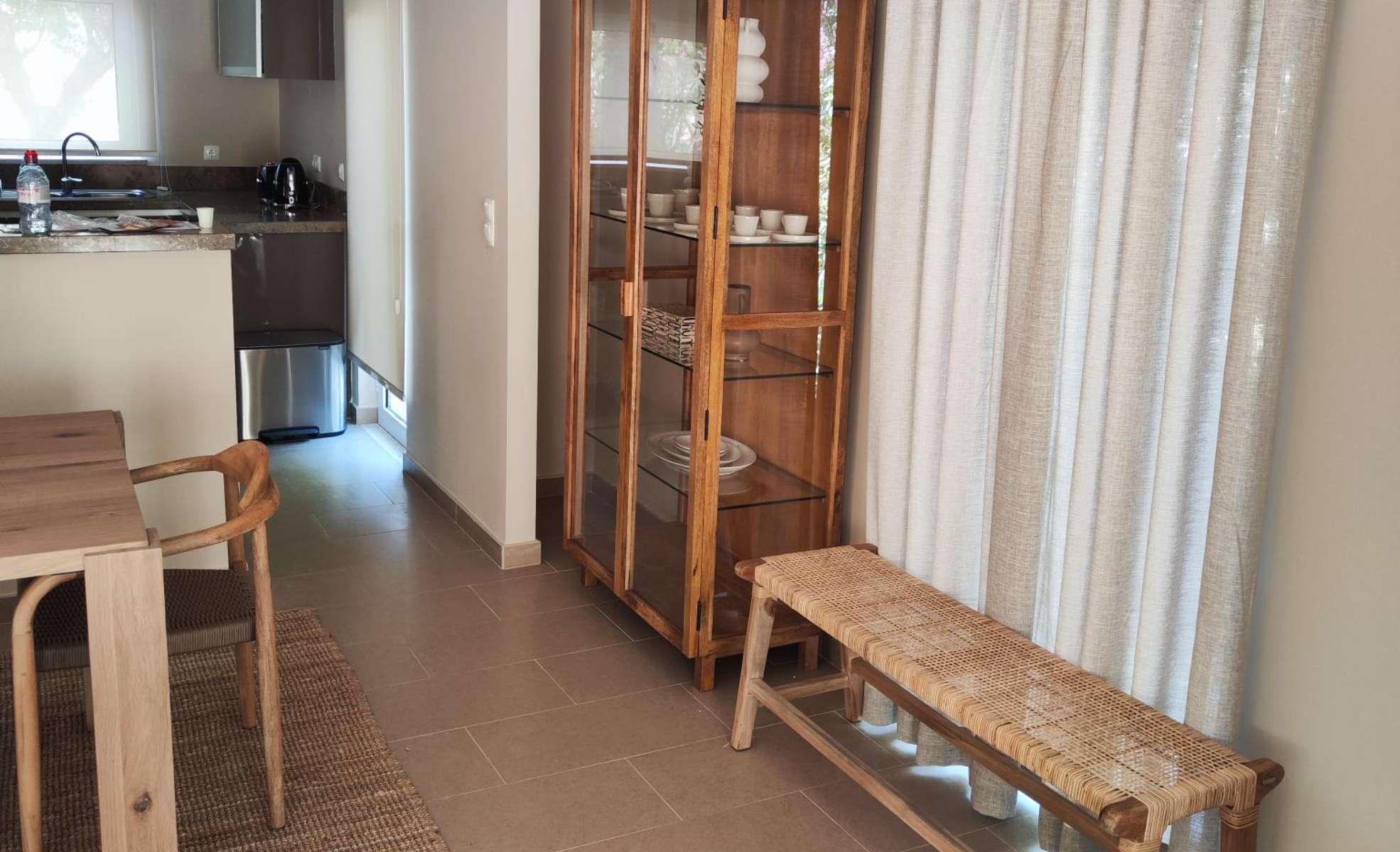 None  Hibiscus Carvoeiro